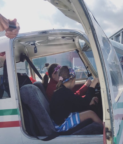 24F3FB41-440D-49A2-BBF0-60467DE2E151